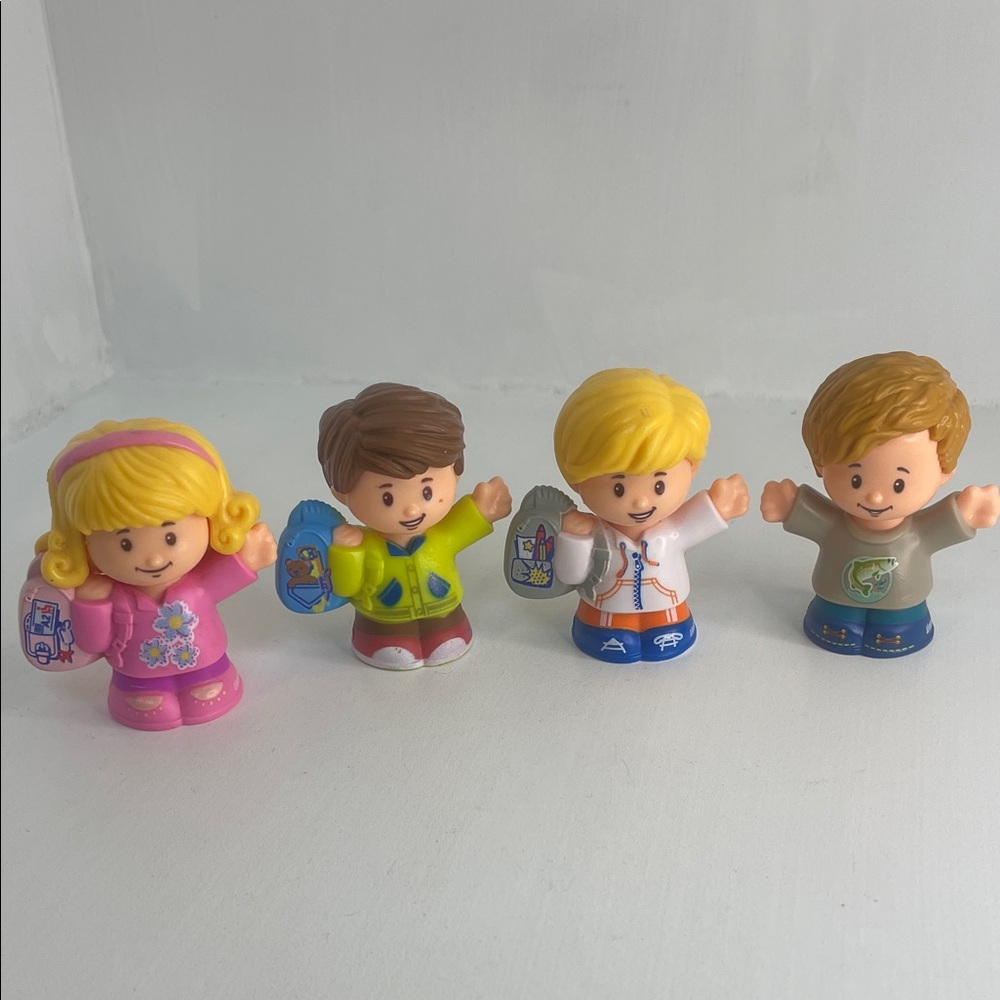 Little People School Kids set of 4